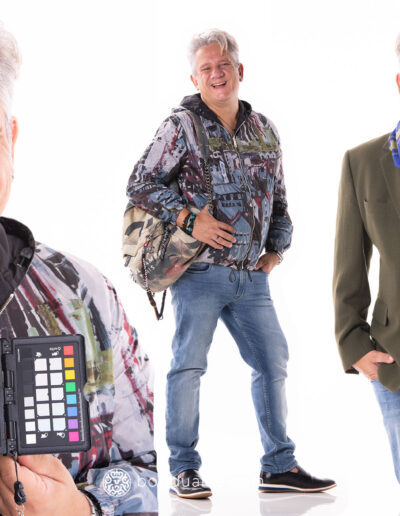 Travel blogger headshoot